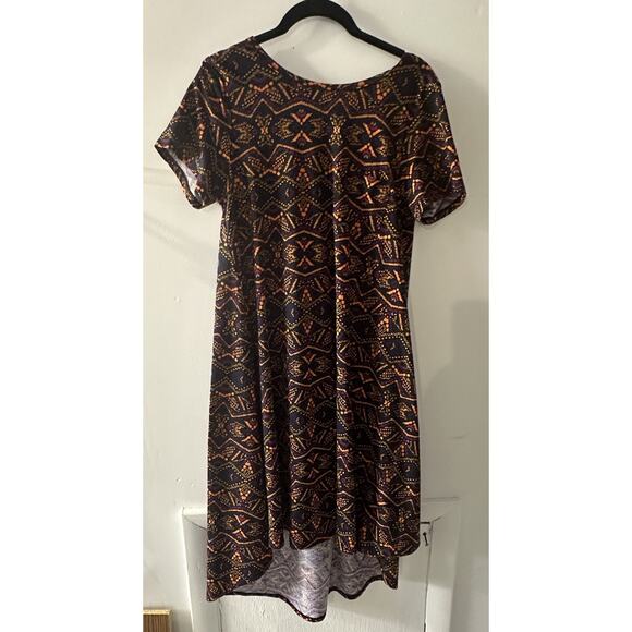 LuLaRoe Carly Dress Women’s Small S Geometric Tribal Print High Low Hem - Picture 2 of 7